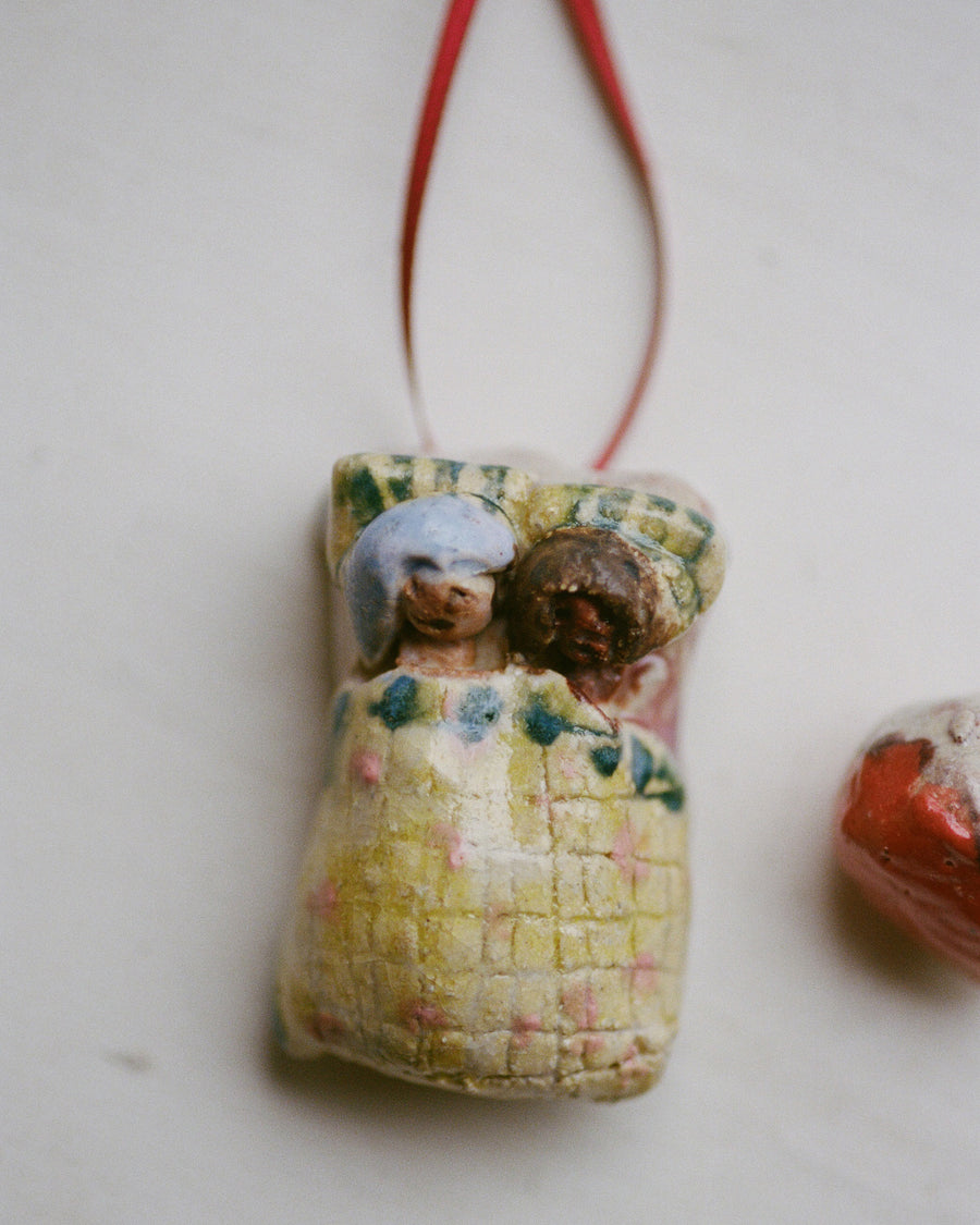 Sleepy girls Ornament